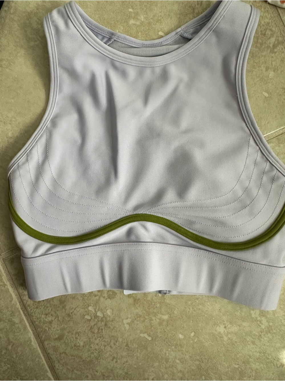 Fabletics High-Neck Sports Bra in Light Lavender with Olive Trim